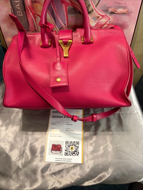 Yves Saint Laurent Handbags - Yves Saint Laurent Pink Calfskin Leather Cabas ChYc Crossbody Bag